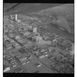 0048-79-001